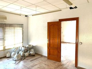 Nave industrial en alquiler en Albox