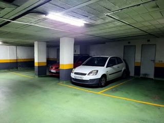 Garaje en alquiler en As Travesas - Balaídos en Vigo