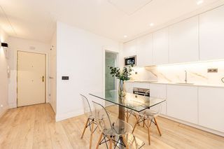 Piso en alquiler en Cortes - Huertas en Madrid