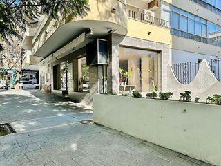 Local comercial en alquiler en Playa de la Fontanilla en Marbella