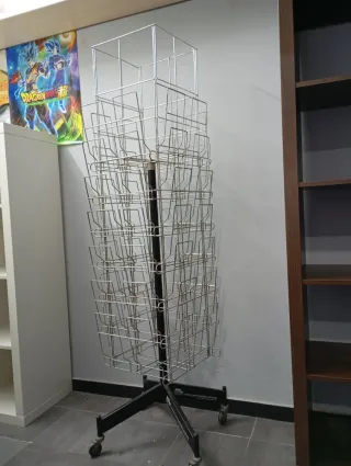 Expositor giratorio para libros/revistas con rueda