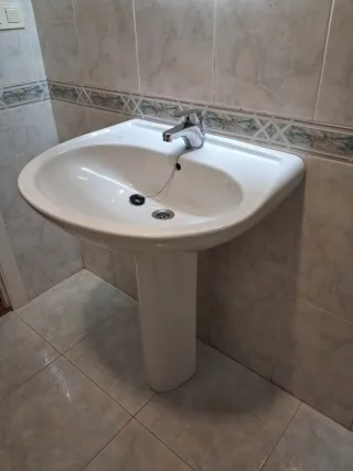 Lavabo Jacob Delafon Porcelana Blanco con grifo