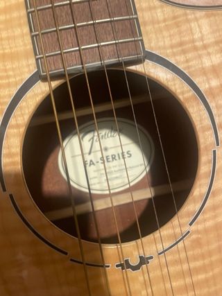 Chitarra Acustica Elettrificata Fender