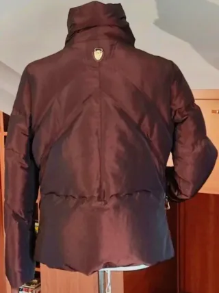Giubbotto donna piuma d'oca bordeaux.