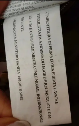 Giubbotto donna piuma d'oca bordeaux.