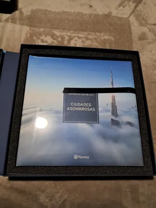 Colección de libros Imprescindibles