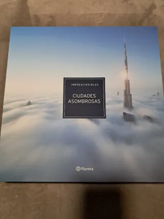 Colección de libros Imprescindibles