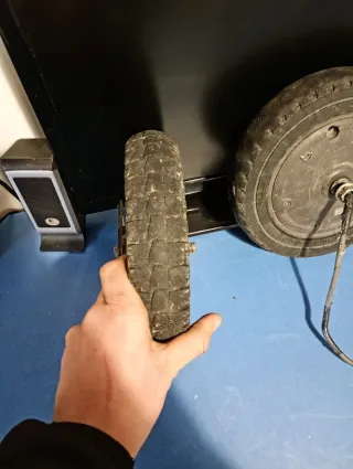 Piezas patinete eléctrico