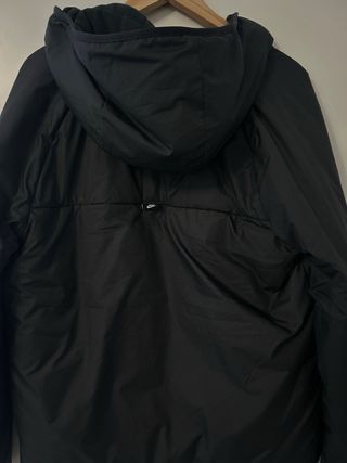 Abrigo Nike Negro Hombre