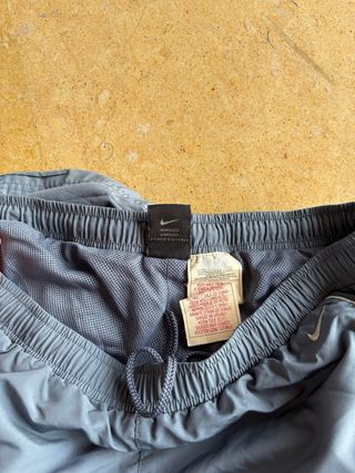 Pantalones Nike Vintage Años 2000 – Estilo Y2K Bag