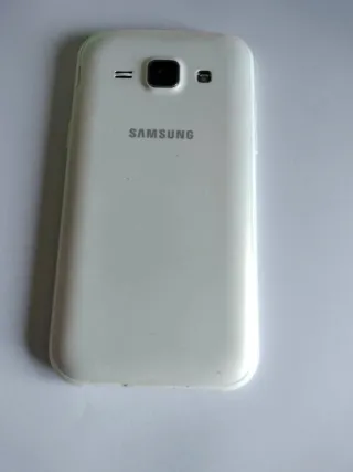 Samsung Galaxy J1 Blanco