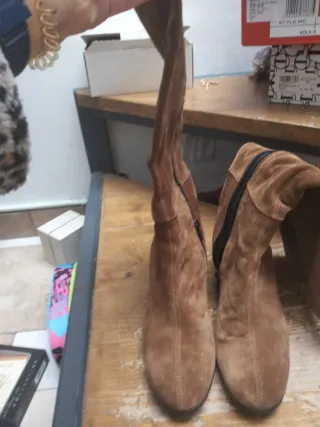 Stivali scamosciati Jeannot marroni