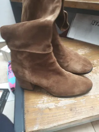 Stivali scamosciati Jeannot marroni