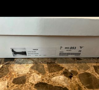 Botas altas de piel negras