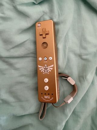Mando Wii Edición Limitada Zelda Dorado