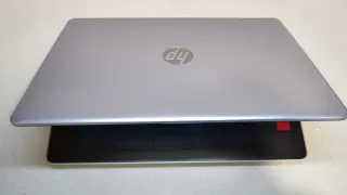 Portátil HP i5 8Gb RAM Windows 11 y Office