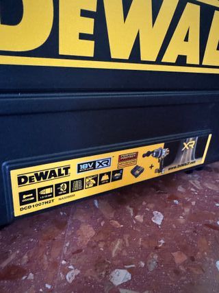 Taladro DeWalt XR 18V DCD1007 Nuevo