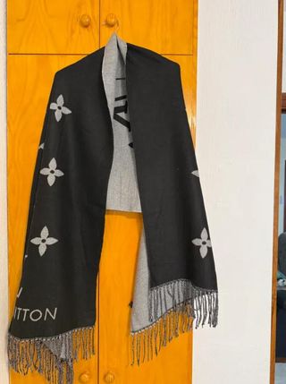 Bufanda Louis Vuitton Monogram Negra y Blanca