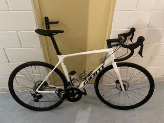Bici Carretera Giant blanca Talla M/L (54/56)