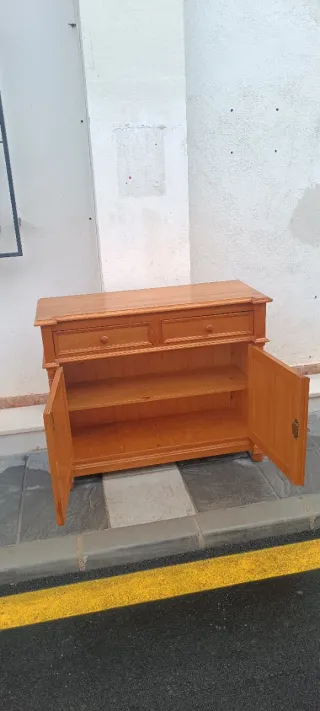 Recibidor estilo provenzal de madera