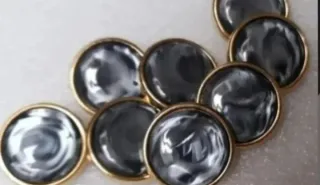 Lote 8 botones metal- 5 modelos