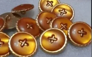 Lote 8 botones metal- 5 modelos