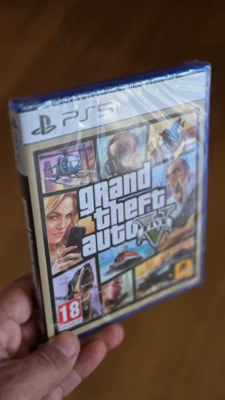 Playstation 5 SIN DESPRECINTAR + GTA 5 + Minecraft