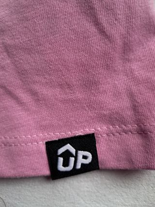 Polo rosa de UP (nuevo)
