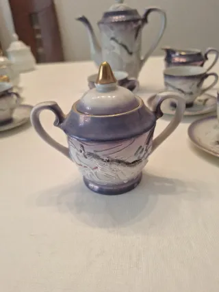 Juego de Café Porcelana Morado y Blanco Japones