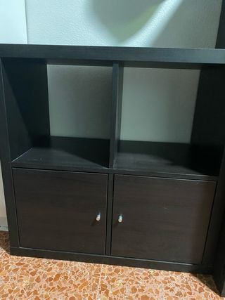 Estantería Kallax Ikea Negra con puertas incluidas