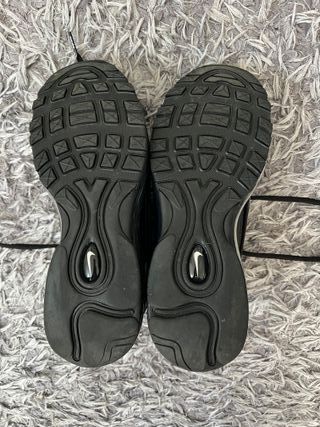 Nike Air Max 98 x Supreme Negro