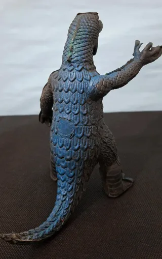 Muñeco godzilla años 80