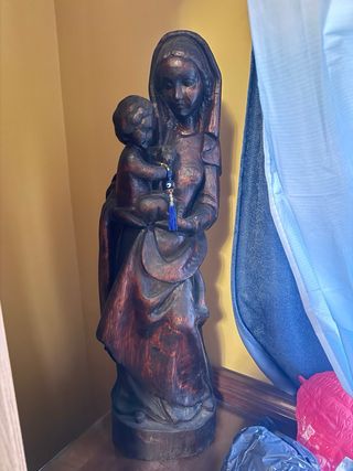 Muebles de madera maciza para restaurar