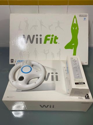 Nintendo Wii + Wii Fit