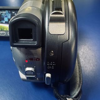 Videocámara Canon PAL DC100 DVD