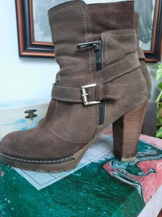 Botas Yokono Marrones Media Caña Tacón