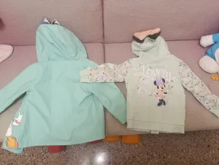 Pack Chubasquero y Sudadera Disney 18 Meses