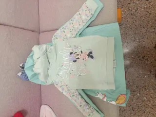 Pack Chubasquero y Sudadera Disney 18 Meses