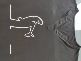 Maglietta nera con disegno bianco tg XXL