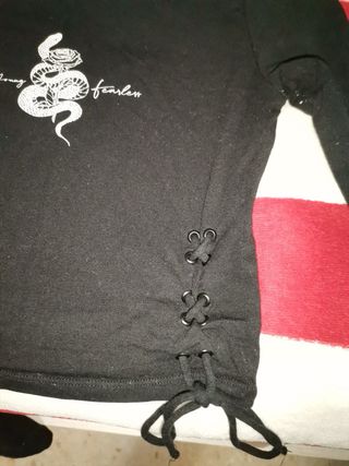 Camiseta Crop Negra Bershka Manga Larga Talla S