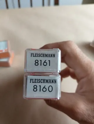 Lote 2 vagones FLEISCHMANN