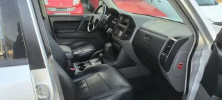 Mitsubishi Montero 2004