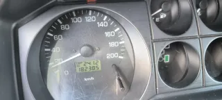 Mitsubishi Montero 2004