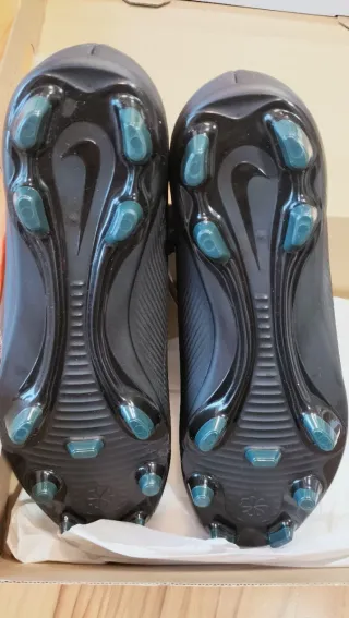 Zapatillas Nike Superfly Club T43 A ESTRENAR