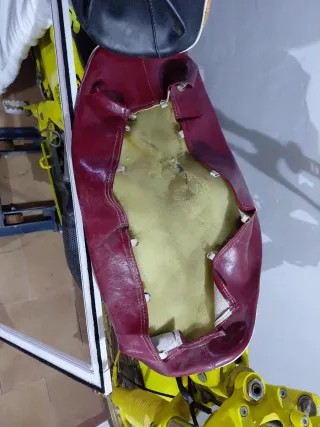 Funda Asiento Moto Clásica Ochentera Floral