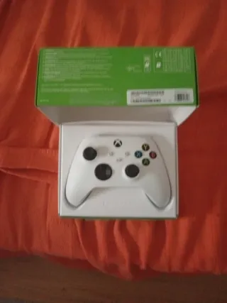 Mando Xbox one Blanco Nuevo