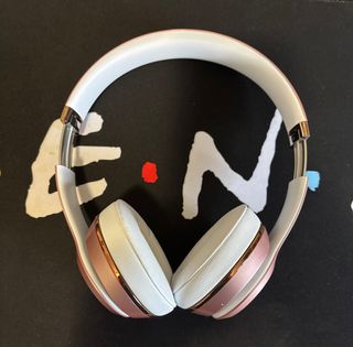 Beats Solo 3 Wireless Rose Gold