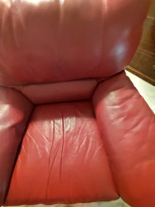 Sillón piel Natuzzi 1 plaza rojo.