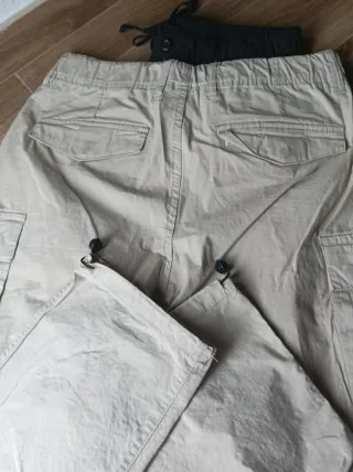 Pantalones cargo anchos S
