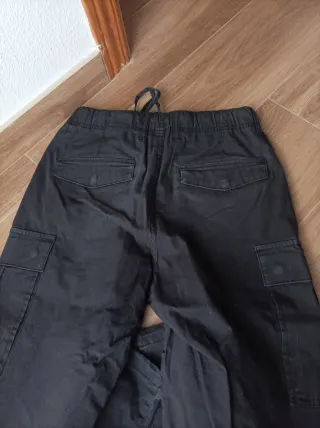 Pantalones cargo anchos S
